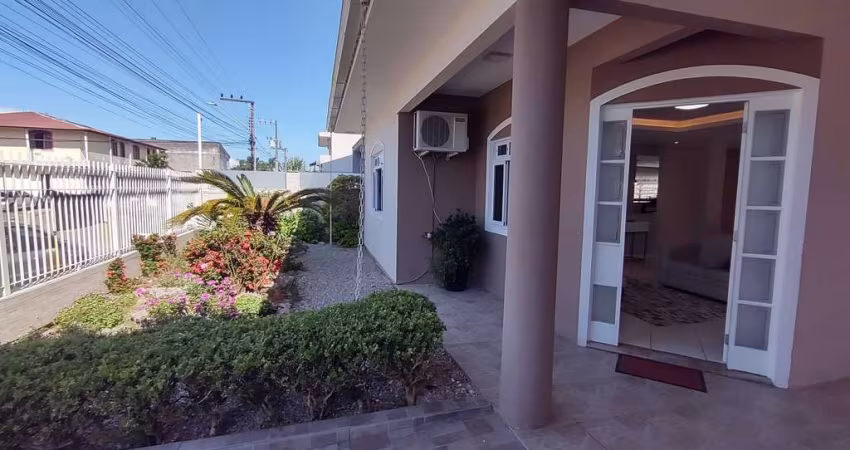 Casa à venda 132m² na Ponte do Imaruím- Palhoça