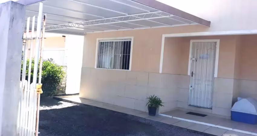 Casa sozinha no terreno na Barra do Aririú-Palhoça
