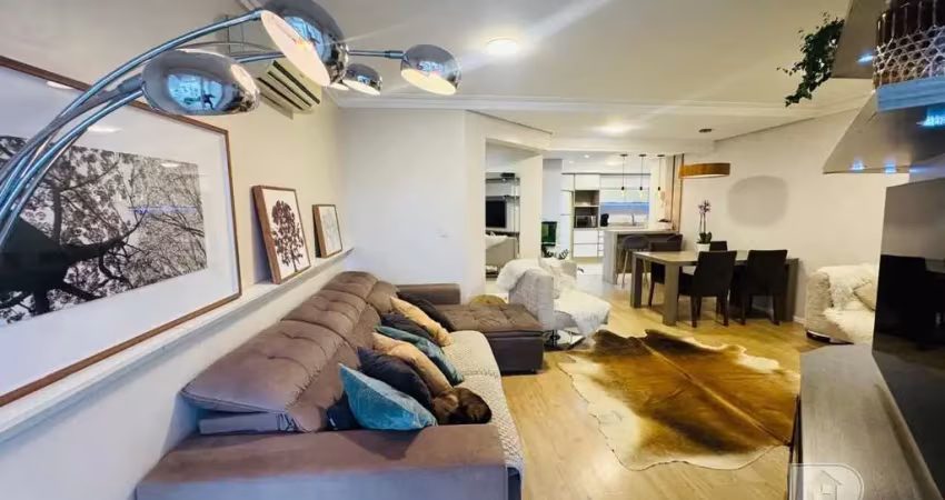 Apartamento com 4 quartos para alugar na Rua Duarte Schutel, Centro, Florianópolis