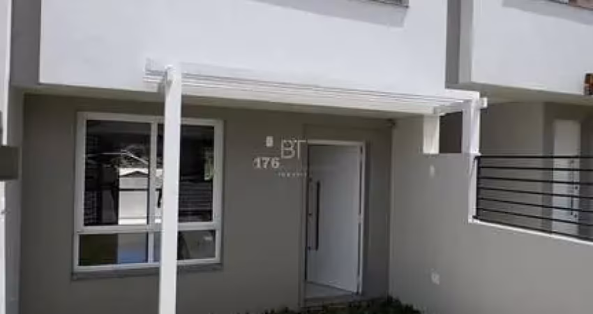 Sobrado no Bairro São Luiz com 2 suítes com 68m2