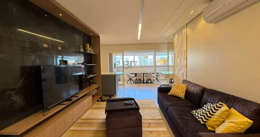 Apartamento semimobiliado 140m² privativos no bairro madureira