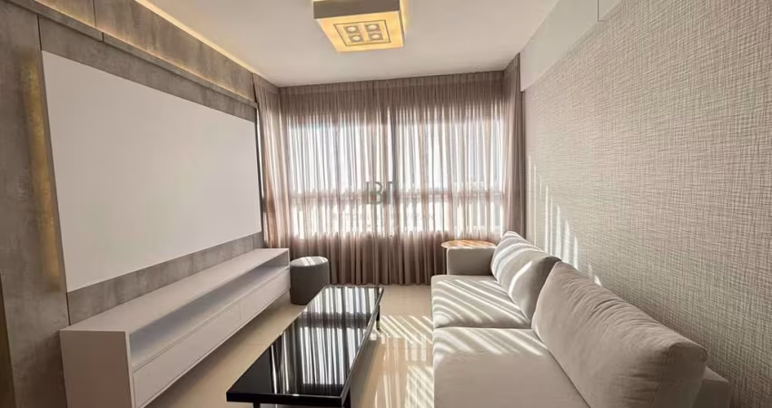 APARTAMENTO DECORADO COM 03 DORMITÓRIOS SENDO 01 SU´KITE NO BAIRRO PANAZZOLO EM
