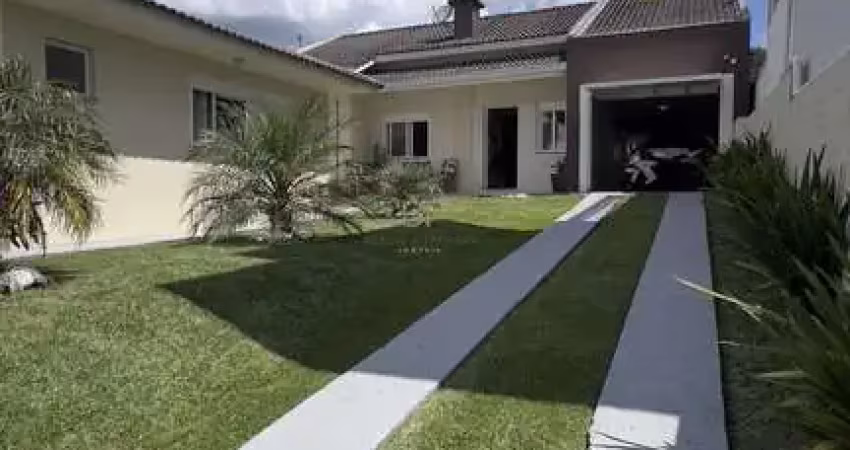 Casa com 3 quartos à venda no São Luiz, Caxias do Sul 