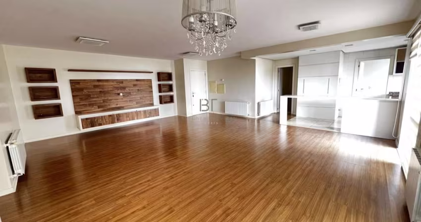Apartamento Semimobiliado de 154m com 3 Suítes no Bairro Nossa Senhora de Lourde