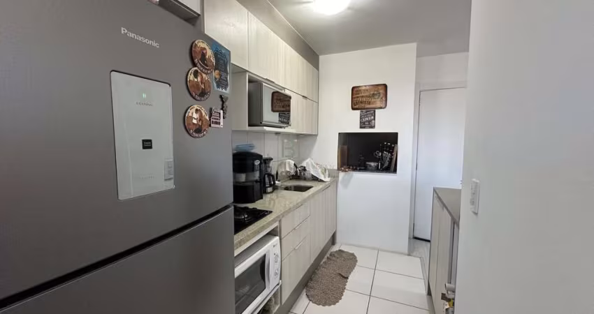 APARTAMENTO SEMIMOBILIADO COM 56 M² PRIVATIVOS NO BAIRRO SANTA LÚCIA