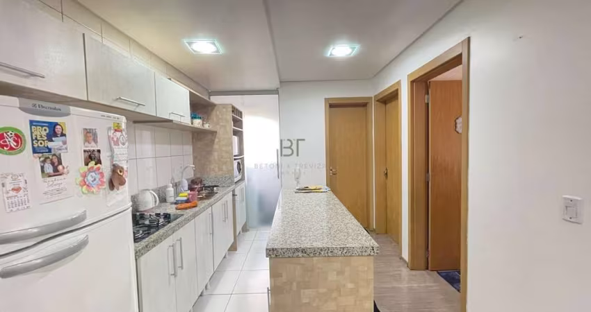 APARTAMENTO SEMIMOBILIADO COM 2 DORMITÓRIOS 1 VAGA NO BAIRRO BELA VISTA