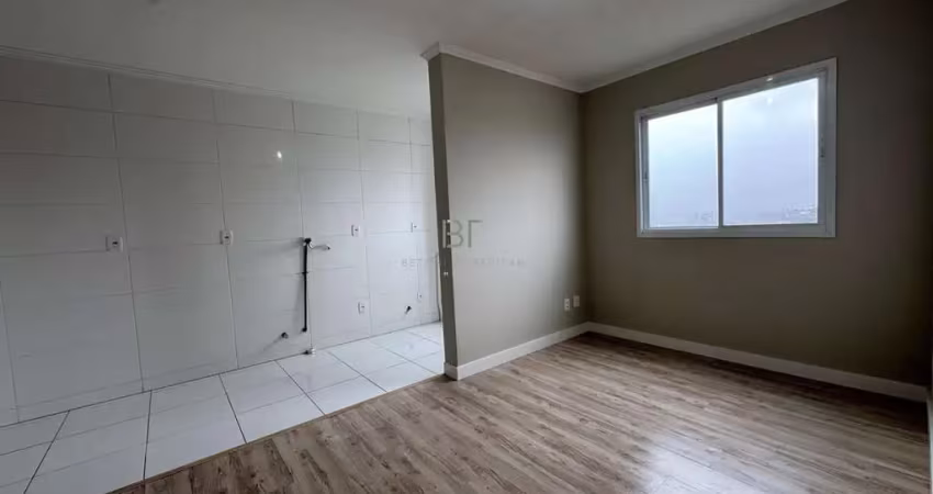 Apartamento de 02 dormitórios andar alto no bairro vinhedos