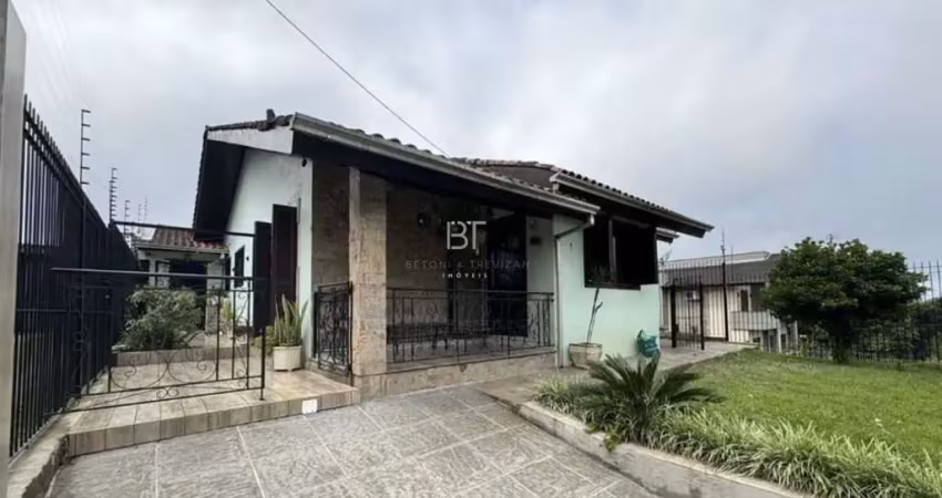 Casa com 3 quartos à venda no Petrópolis, Caxias do Sul 