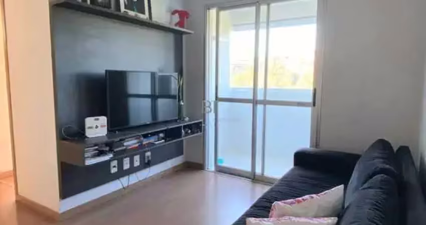 Apartamento semimobiliado com 02 dormitórios e uma vaga coberta no bairro santa