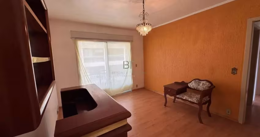 Apartamento semimobiliado com 2 dormitórios no bairro madureira