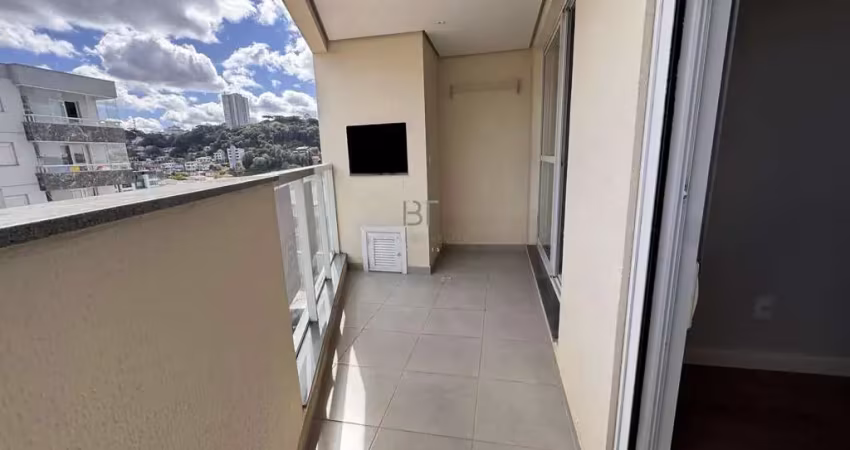 Apartamento  com 2 dormitórios 1 vaga de garagem no bairro cruzeiro