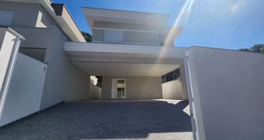 Casa com 4 quartos à venda no Glória, Joinville 