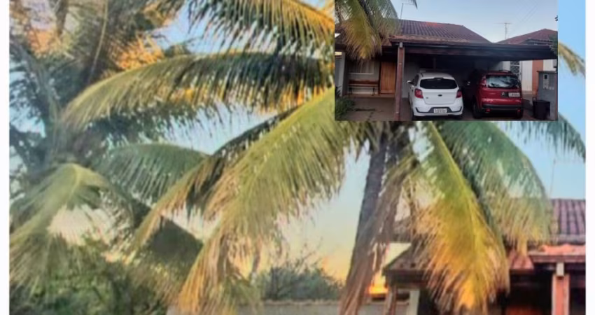 CASA DE ESQUINA CONDOMINIO JATOBA