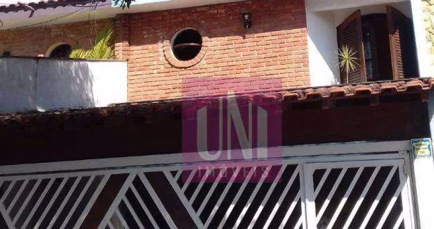 Sobrado com 3 dormitórios à venda, 193 m² por R$ 620.000,00 - Parque Jaçatuba - Santo André/SP