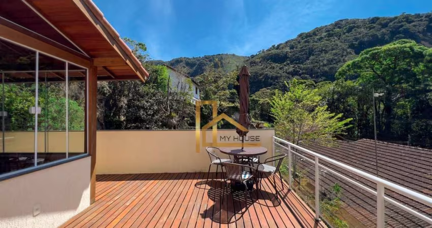 Casa em condomínio com 3 quartos sendo 1 suíte, na Cascata dos Amores em Teresópolis-RJ