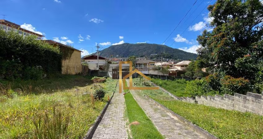 Terreno para investidores - incorporadores no Bairro do Alto - R$4.800.000,00 Não aceita permuta.