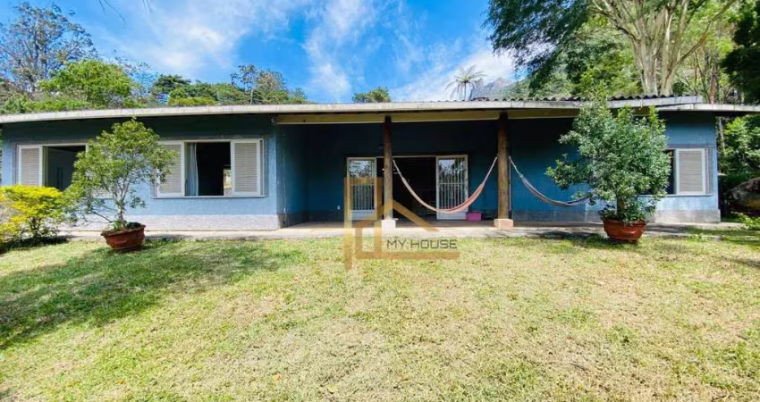 Casa linear com 4 dormitórios à venda, 156 m² - granja guarani - teresópolis/rj