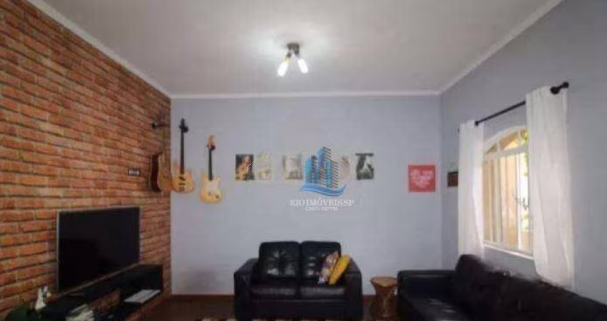 Sobrado com 3 dormitórios à venda, 160 m² por R$ 795.000 - Santa Maria - São Caetano do Sul/SP