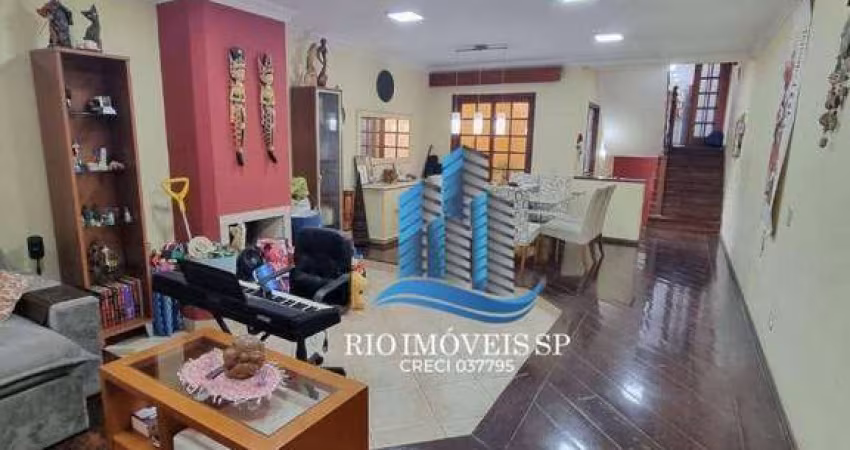 Sobrado com 3 dormitórios à venda, 330 m² por R$ 2.600.000,00 - Santa Maria - São Caetano do Sul/SP