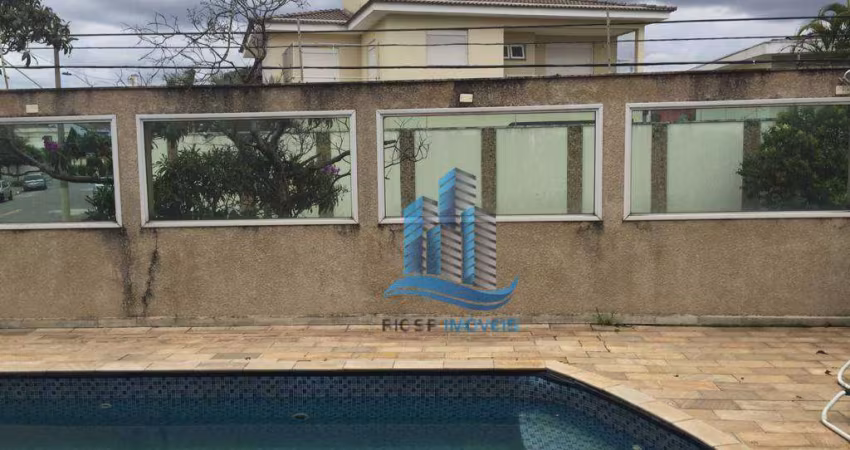 Sobrado com 4 dormitórios à venda, 298 m² por R$ 2.400.000,00 - Jardim São Caetano - São Caetano do Sul/SP