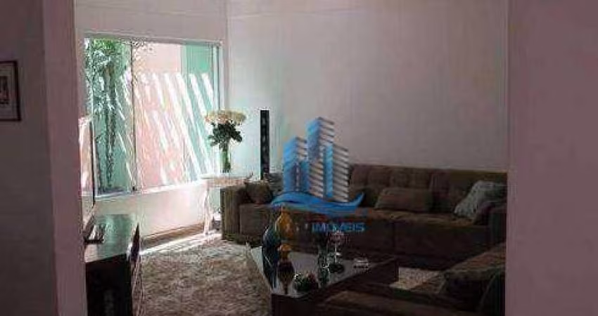 Casa com 3 dormitórios, 326 m² - venda por R$ 1.650.000,00 ou aluguel por R$ 12.059,00/mês - Campestre - Santo André/SP