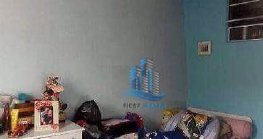 Casa com 7 dormitórios à venda, 254 m² por R$ 950.000,00 - Nova Gerti - São Caetano do Sul/SP