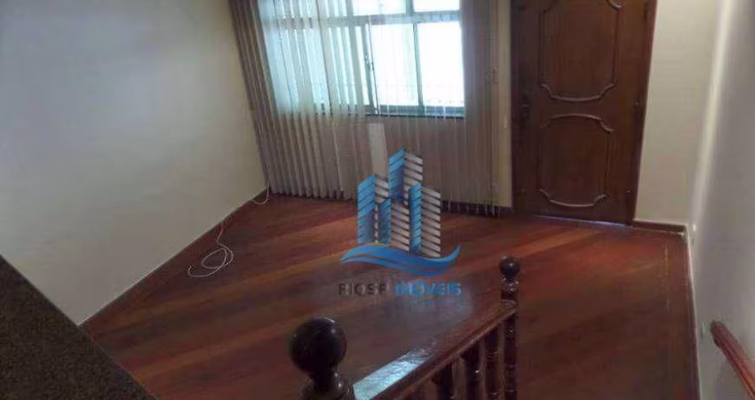 Sobrado com 3 dormitórios à venda, 250 m² por R$ 950.000,00 - Cerâmica - São Caetano do Sul/SP