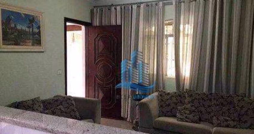 Sobrado com 3 dormitórios à venda, 218 m² por R$ 690.000,00 - Vila Palmares - Santo André/SP