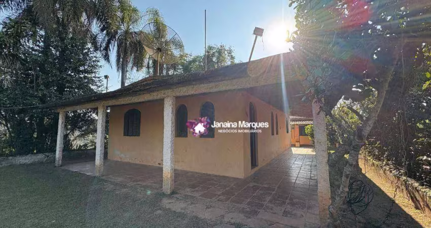 Chácara com 4 dormitórios à venda, 4000 m² por R$ 250.000,00 - Santa Ella - Araçariguama/SP