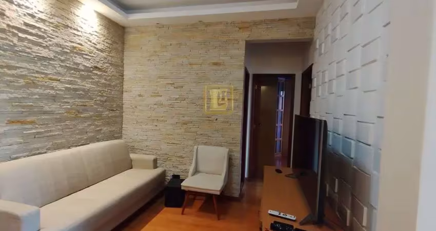 Apartamento de Sala Dois Quartos com Área de serviços em centro Rio de Janeiro