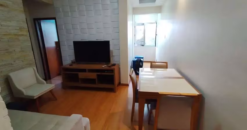 Apartamento de sala dois quartos com área de serviços em centro rio de janeiro