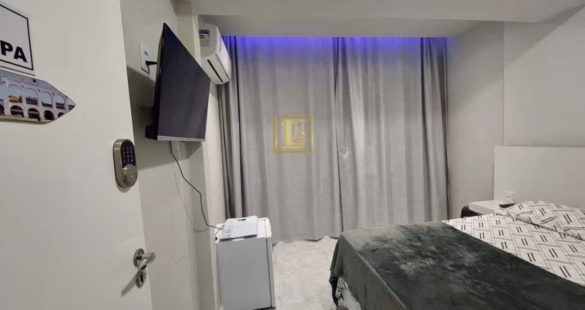 Conjugado  no centro do Rio de Janeiro dividido em dois quartos