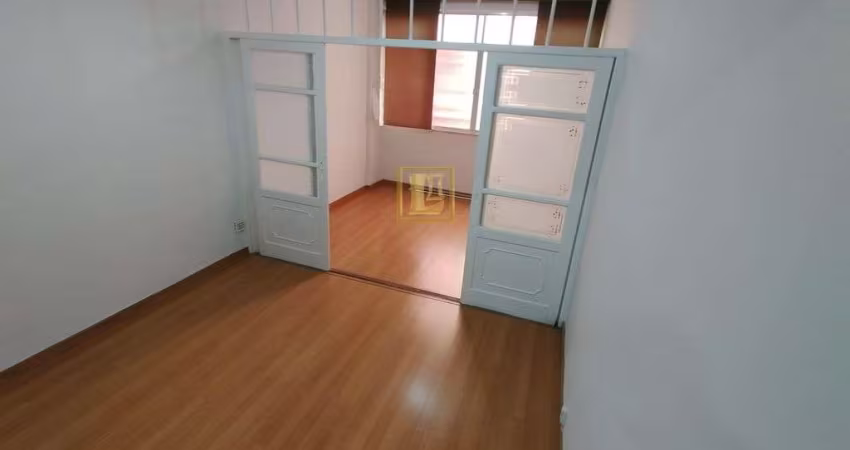 Apartamento Conjugado no Centro do Rio de Janeiro e com Vaga de Garagem