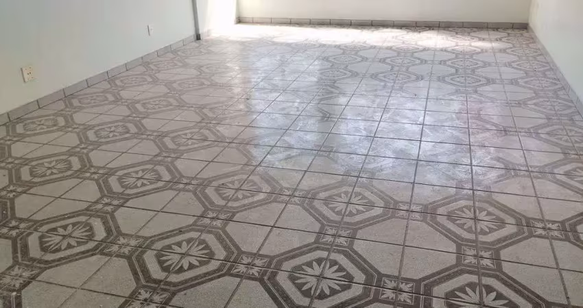 Apartamento de sala e dois quartos com dependência em centro rio de janeiro