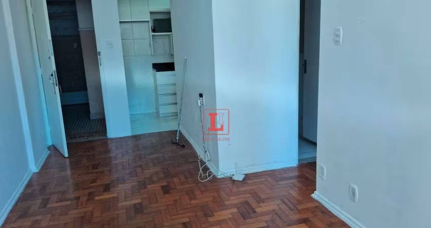 Apartamento de sala e  quartos centro do Rio de Janeiro