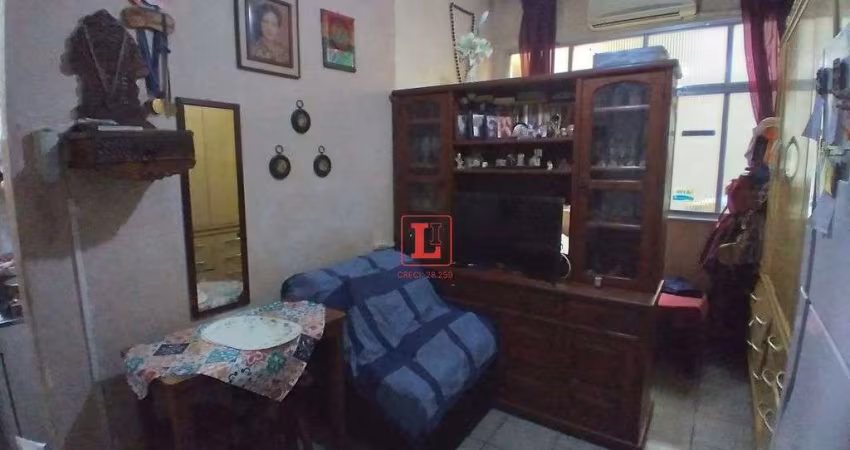 Apartamento à Venda com 1 quarto, 1 banheiro e 20m² por R$ 175.000