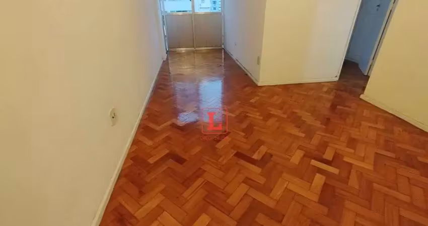 Apartamento de Sala e Quarto no Bairro Flamengo para venda em Rio de Janeiro