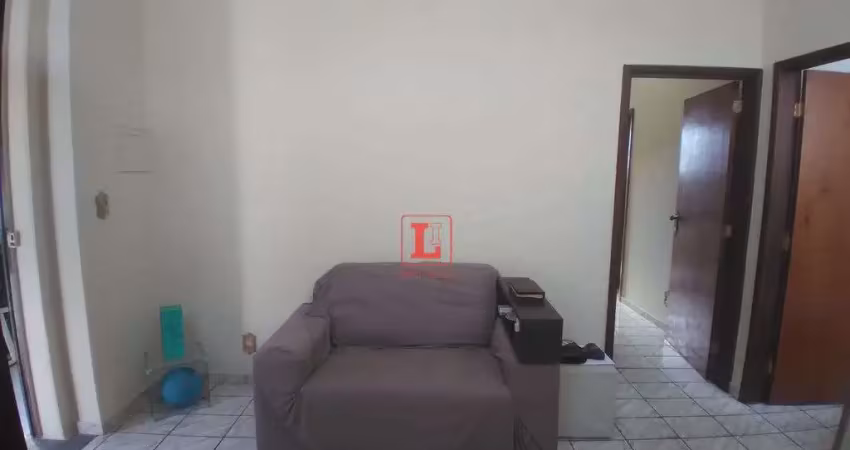 Casa à venda com 4 quartos, 2 banheiros 140m² por r$ 400.000
