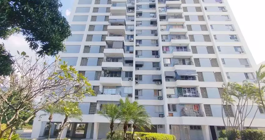 Apartamento de sala dois quartos dependência  praça da bandeira rio de janeiro