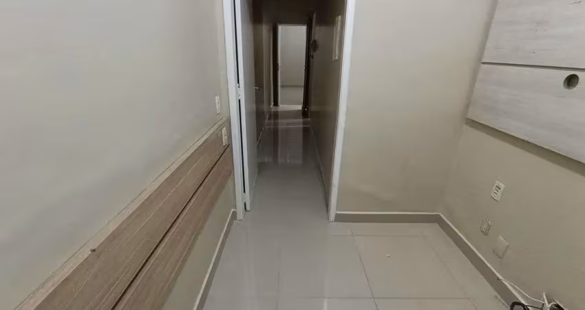 Apartamento tipo sala e quarto para venda em bairro de fátima, rio de janeiro