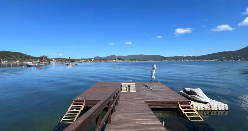 Magnífica mansão de 06 suítes na lagoa da conceição em floripa
