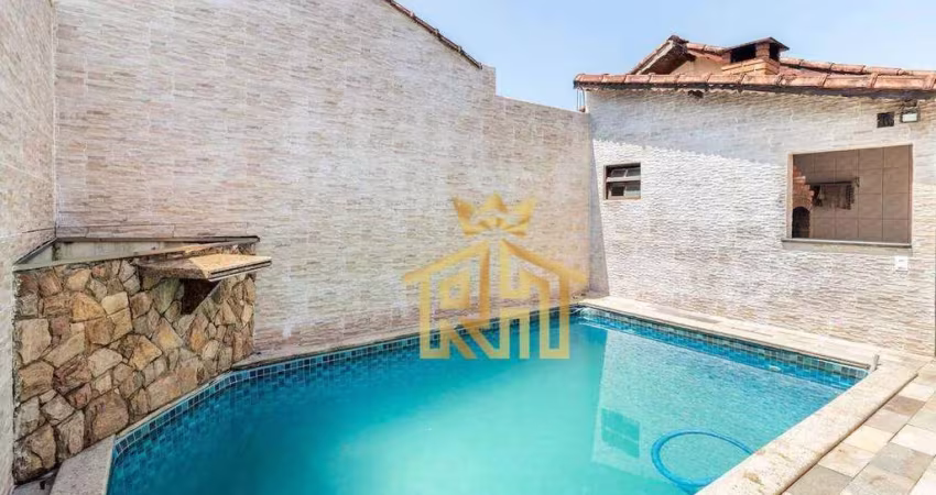 Casa geminada,  3 quartos  (1 suíte) no bairro de Ocian em Praia Grande - SP