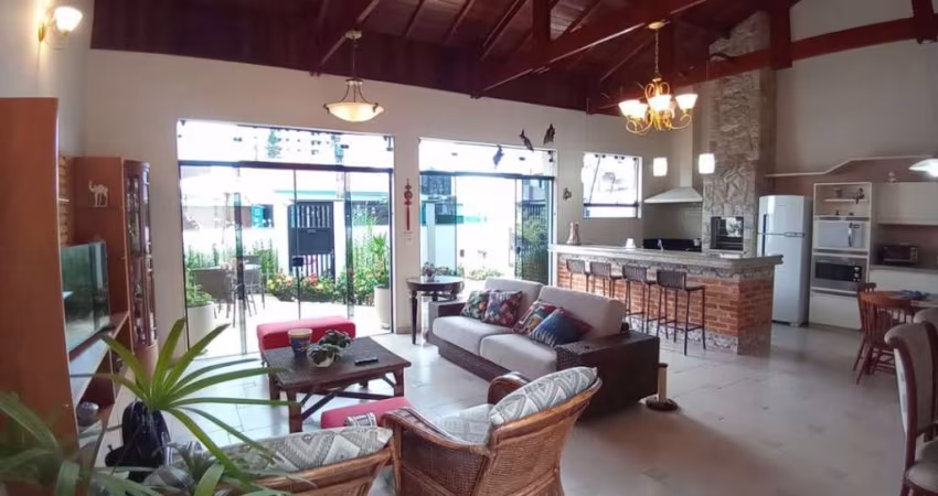 Casa com 4 dormitórios à venda, 187 m² por R$ 1.165.000,00 - Centro - Itanhaém/SP