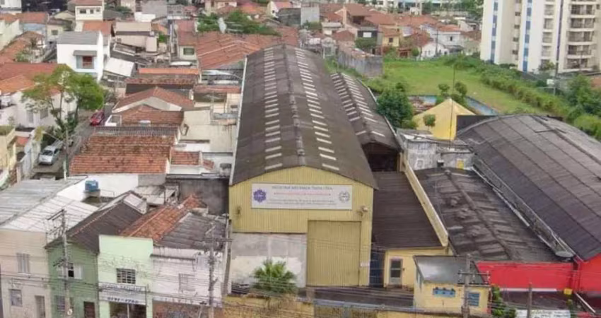 Barracão / Galpão / Depósito com 5 salas para alugar na Avenida Celso Garcia, 5759, Tatuapé, São Paulo