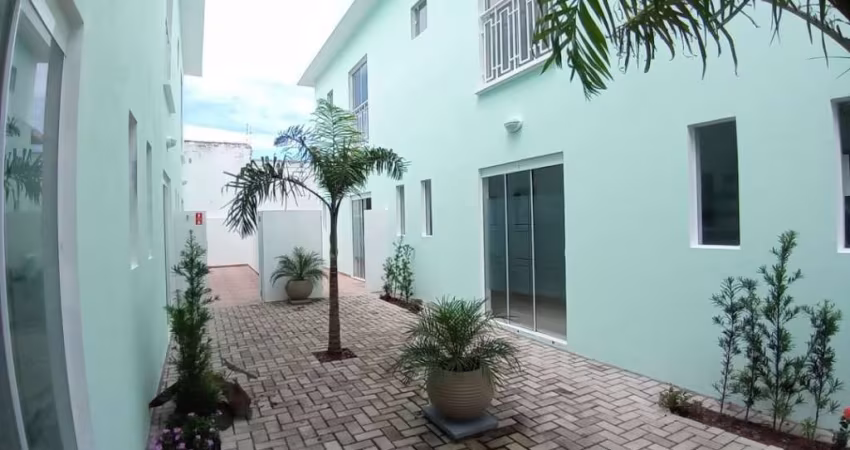 Sobrado com 2 dormitórios à venda, 70 m² por R$ 320.000,00 - Nova Itanhaém - Itanhaém/SP