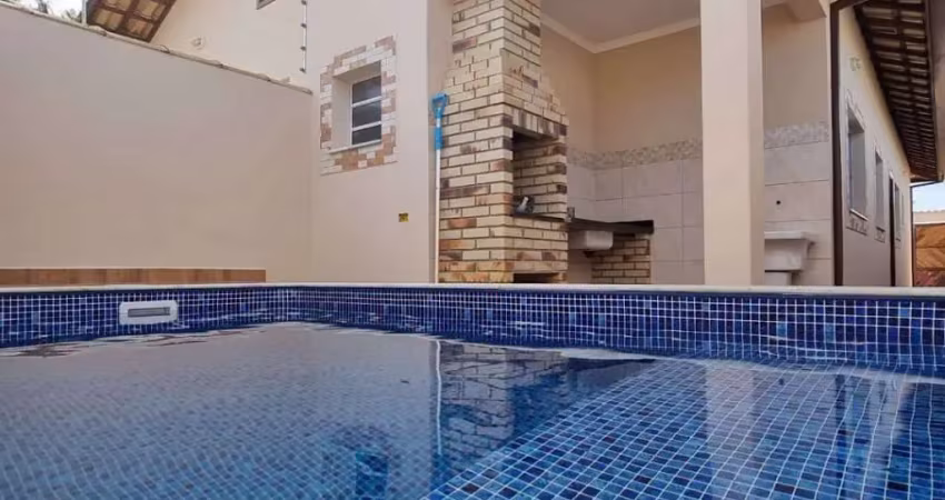 Casa com 2 dormitórios à venda, 55 m² por R$ 298.900,00 - Balneário Tupy - Itanhaém/SP