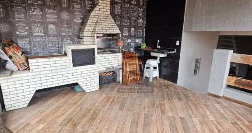 Casarão com quintal garden, área gourmet e muito espaço na vila formosa!
