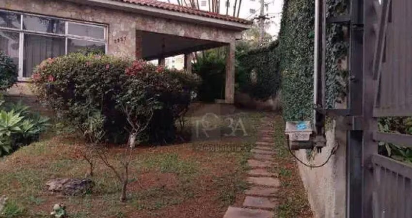 Casa comercial com 2 salas para alugar na Rua Antônio de Barros, 2935, Vila Carrão, São Paulo