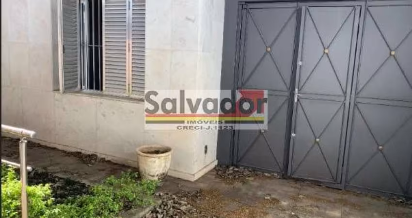 Casa Térrea no Planalto Paulista  -  São Paulo