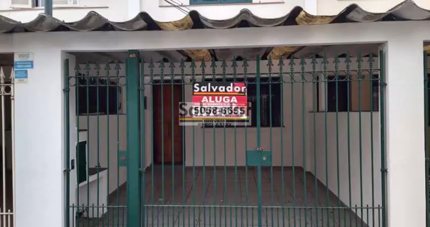 Casa com 2 quartos para alugar na Rua Patuaí, --, Saúde, São Paulo
